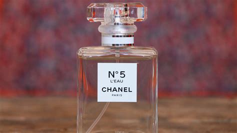 chanel no 5 perfume zara dupe|chanel no 5 dupe.